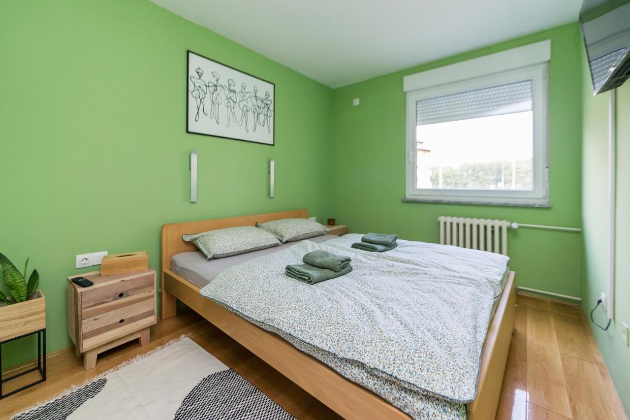 Apartman Bruna Self Check-In Осиек Экстерьер фото