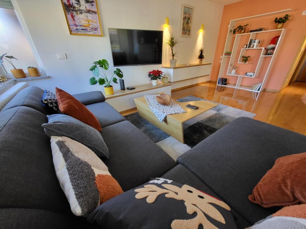 Apartman Bruna Self Check-In Осиек Экстерьер фото