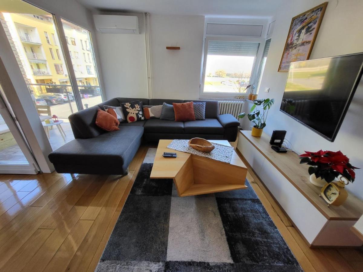 Apartman Bruna Self Check-In Осиек Экстерьер фото